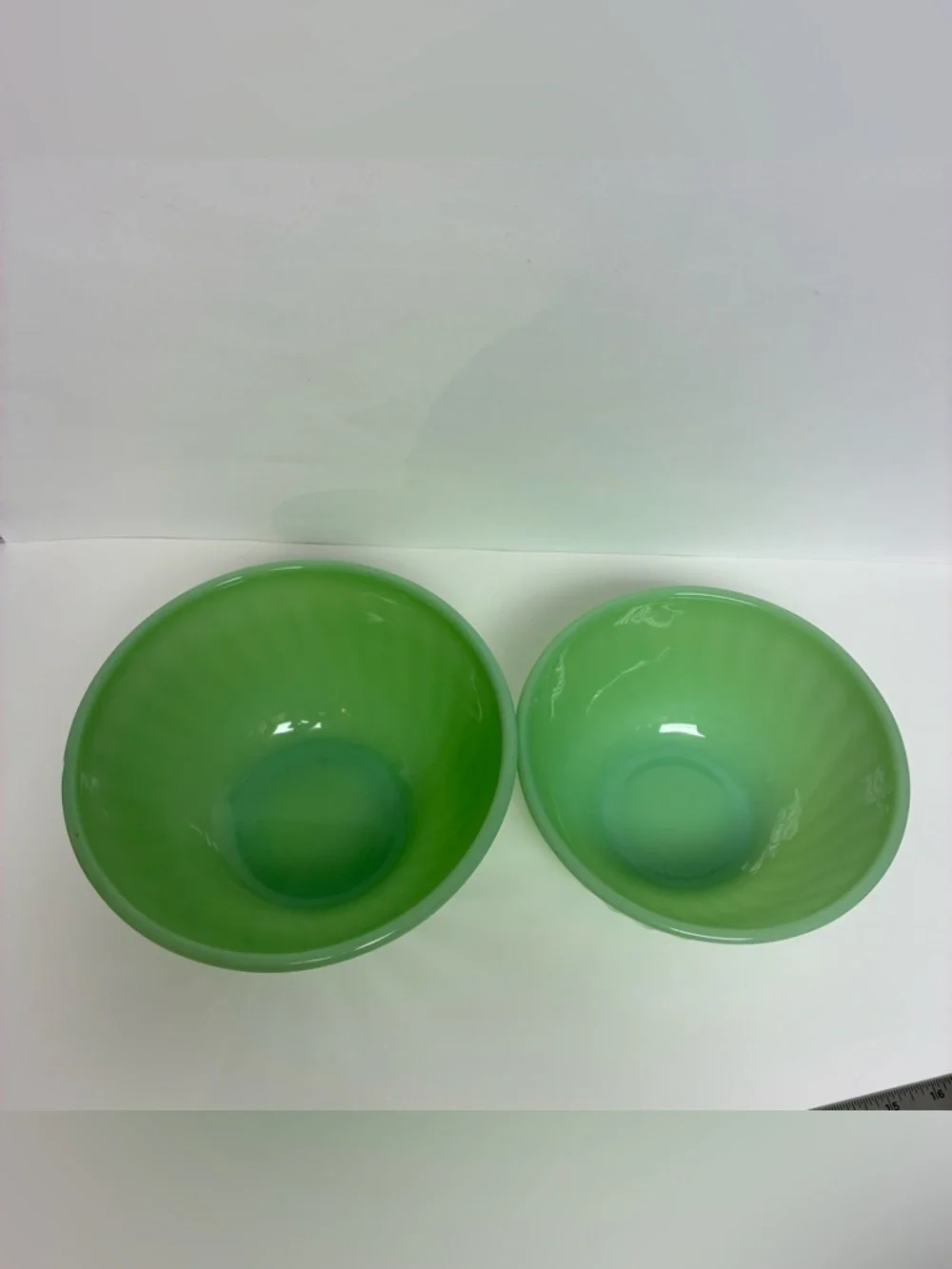 Vintage Green Swirl UNMARKED Nesting Mixing Bowl Set of 2